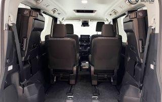TOYOTA NOAH HYBRID