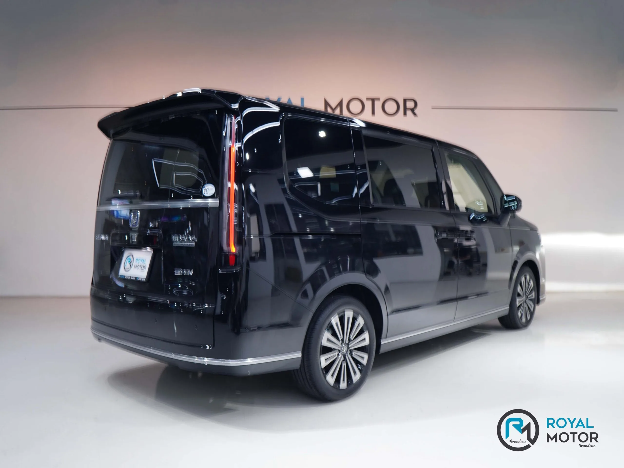 Honda Stepwagon Spada premium line