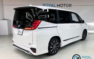 RMG Toyota Noah SZ