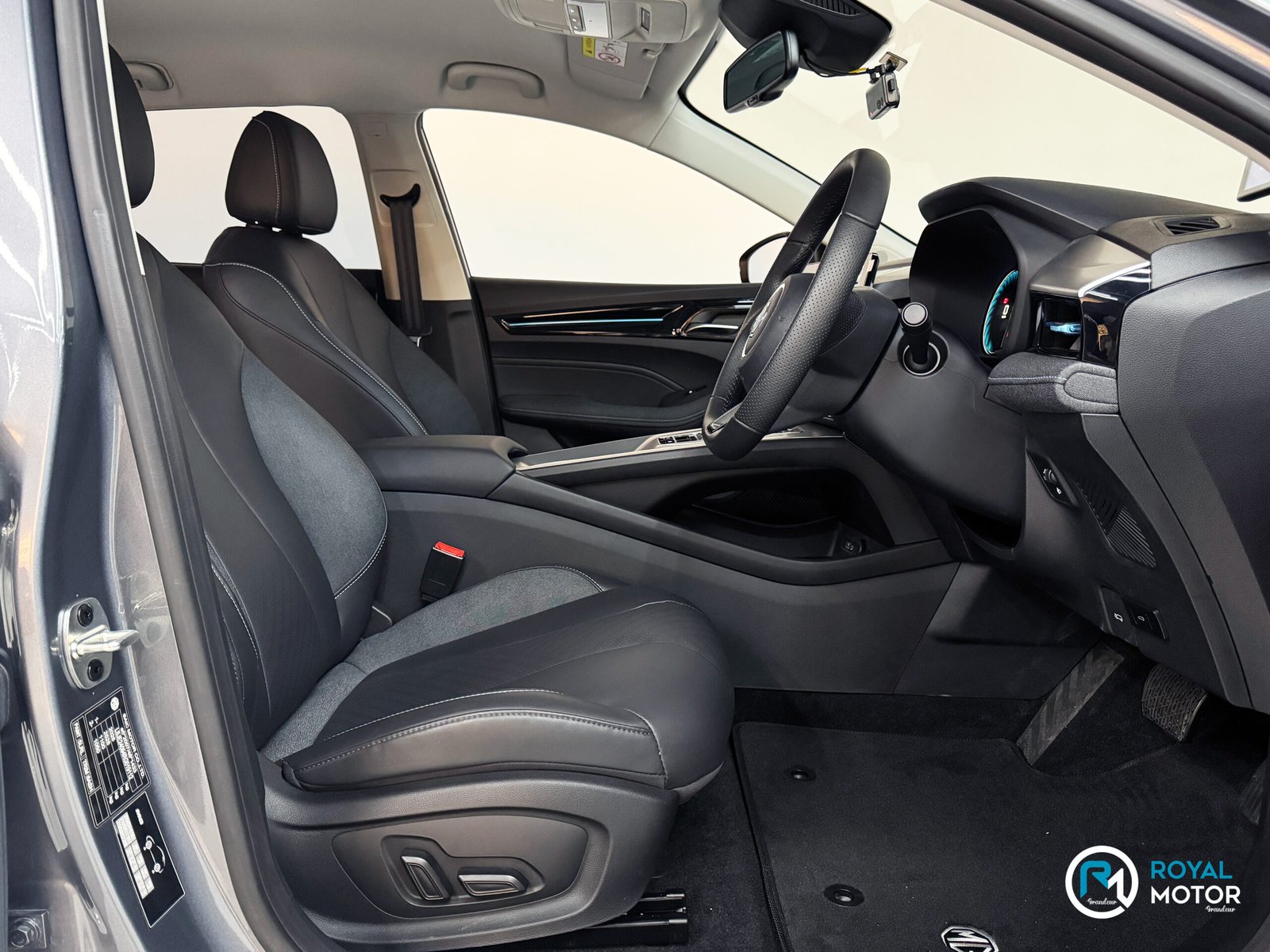 MG5 SW EV Luxury 11 MG5