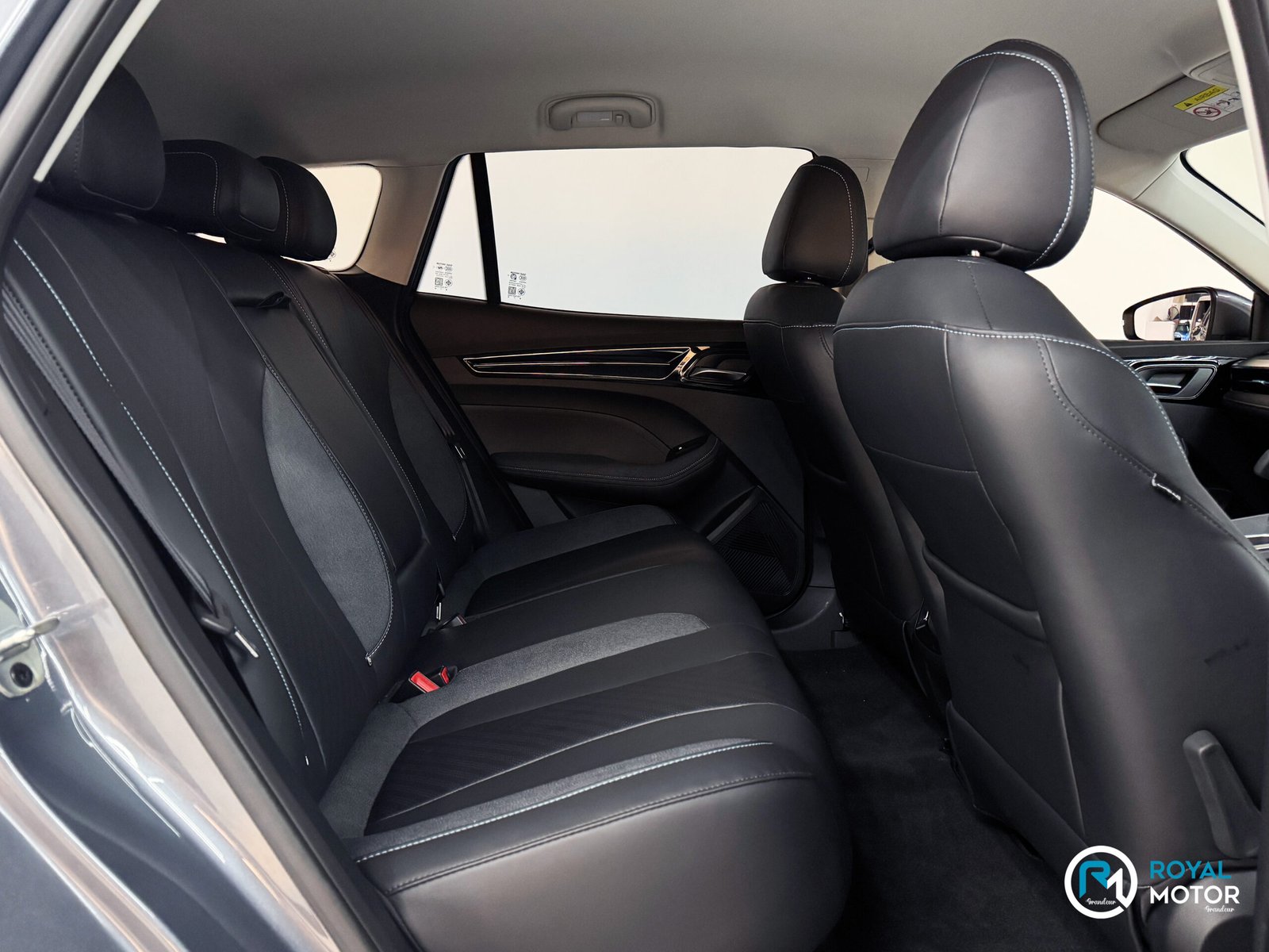 MG5 SW EV Luxury 13 MG5