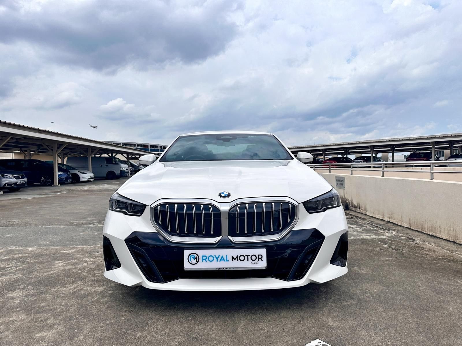 Preowned cars singapore,Used car dealers in singapore,used cars for sale,good used car dealer singapore,family car singapore