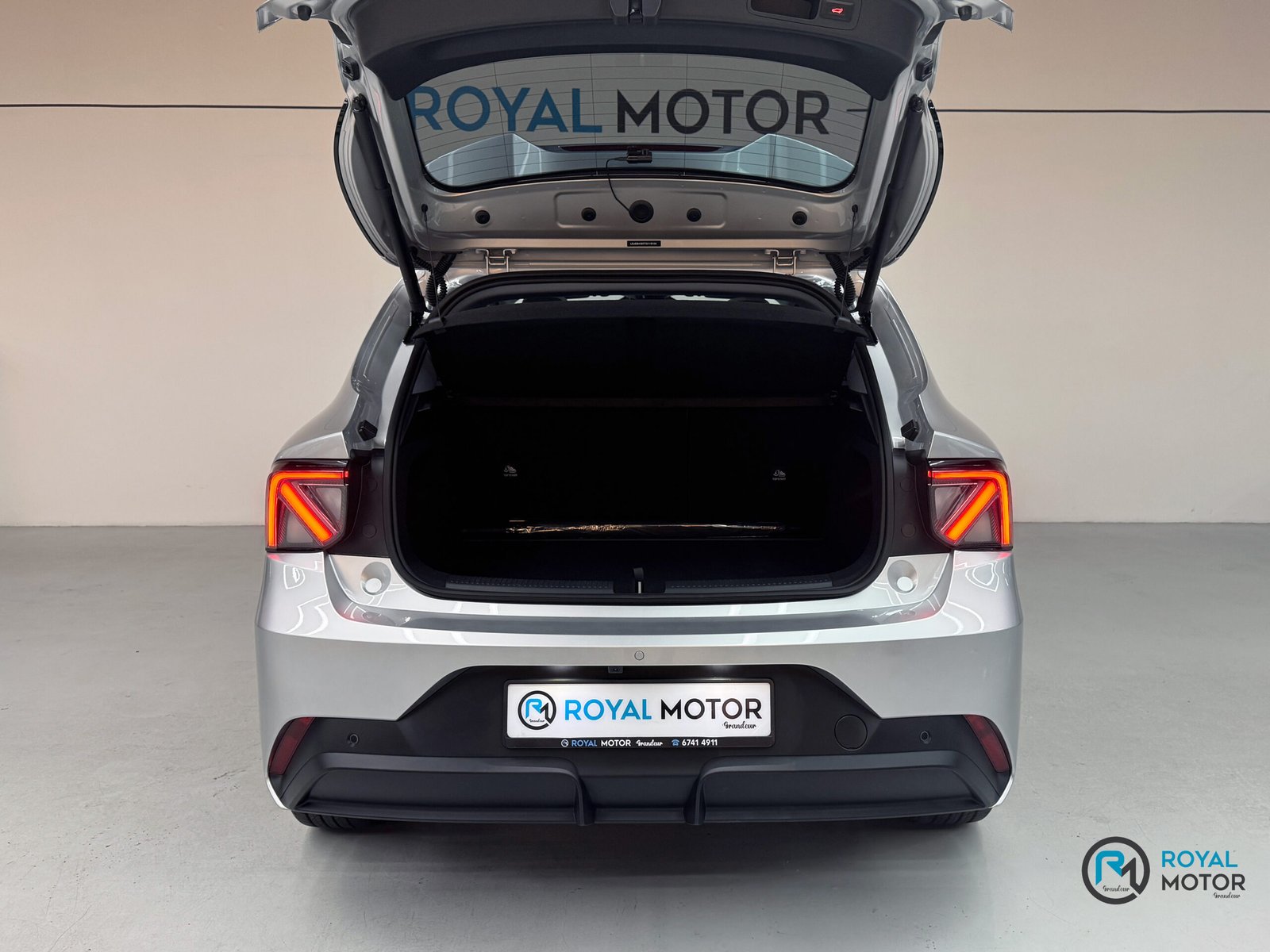 Royal Motor Grandeur – MG4 Urban EV (19) Royal Motor Grandeur - MG4 Urban EV