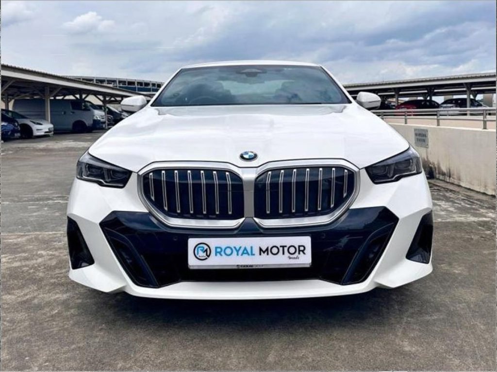 Preowned cars singapore,Used car dealers in singapore,used cars for sale,good used car dealer singapore,family car singapore